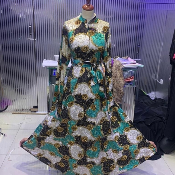 Abayas dubia - Picture 1 of 2